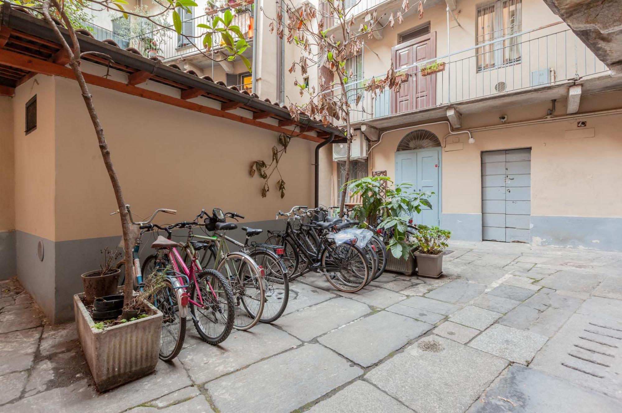 Sant Ambrogio Lovely Flat Milano Ngoại thất bức ảnh